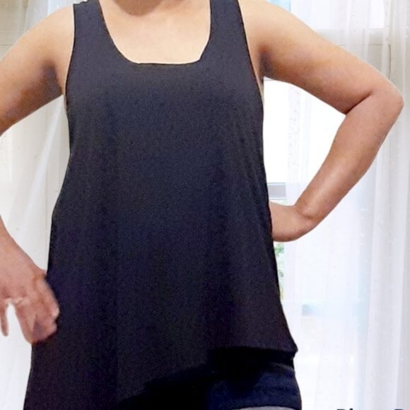 Lilla P Solid Navy Asymmetrical Hem Pullover Tank Top Navy Small - Picture 3 of 9